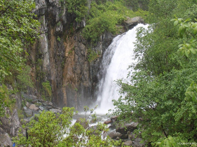 Водопад киште алтай