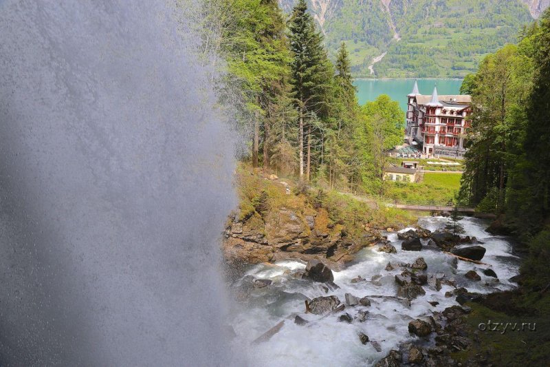 Водопад гисбах швейцария