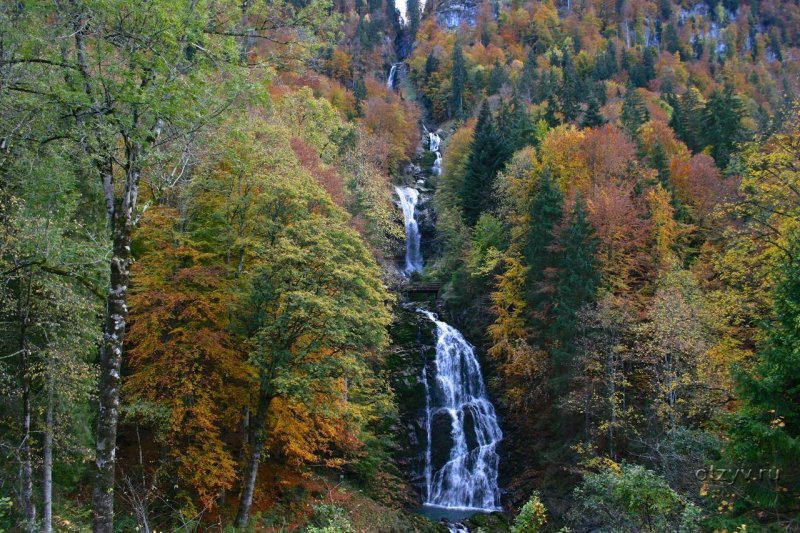 Водопад гисбах швейцария