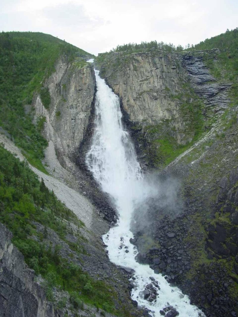 Мардалсфоссен водопад