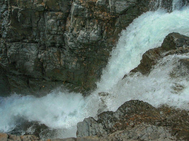 Водопад курулуур