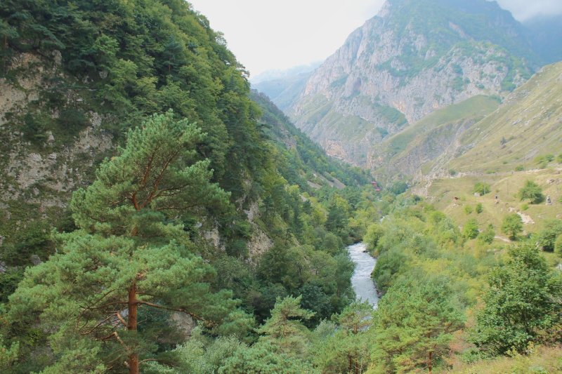 Урсдон водопад