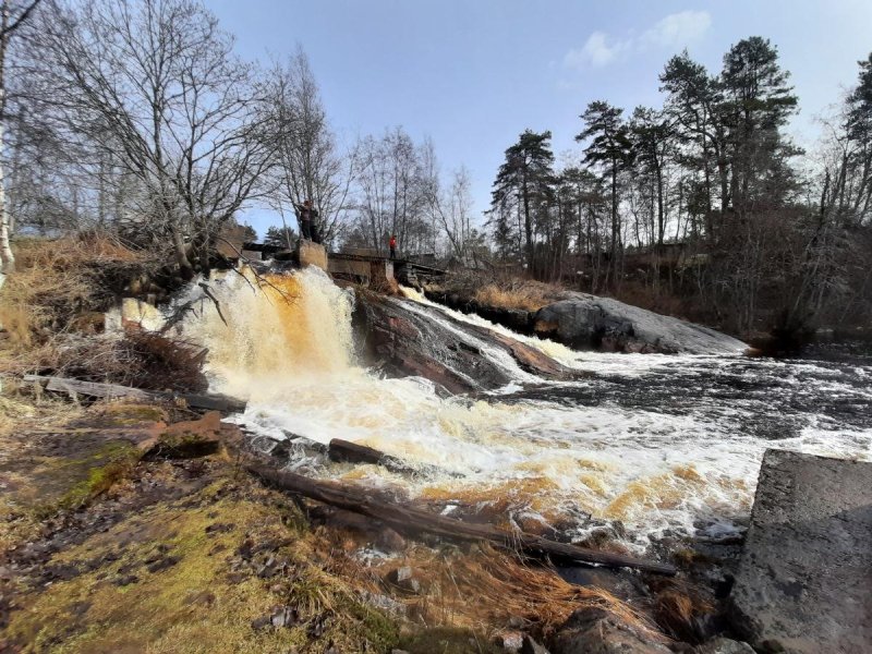 Водопад прокинкоски карелия