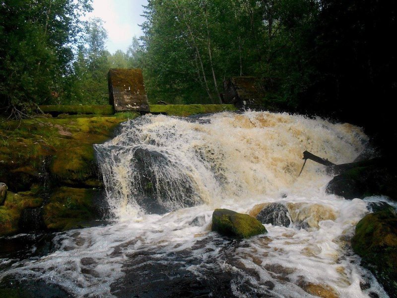 Водопад прокинкоски карелия