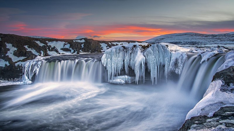 Водопад годафосс