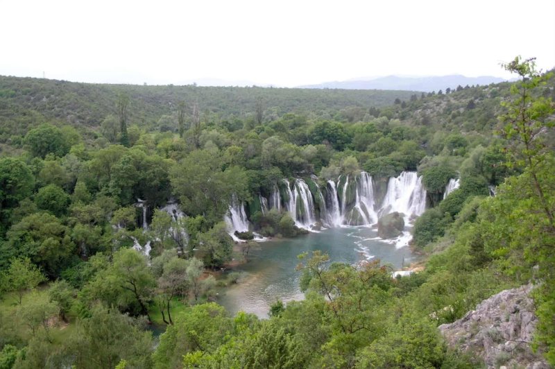 Босния водопад кравица