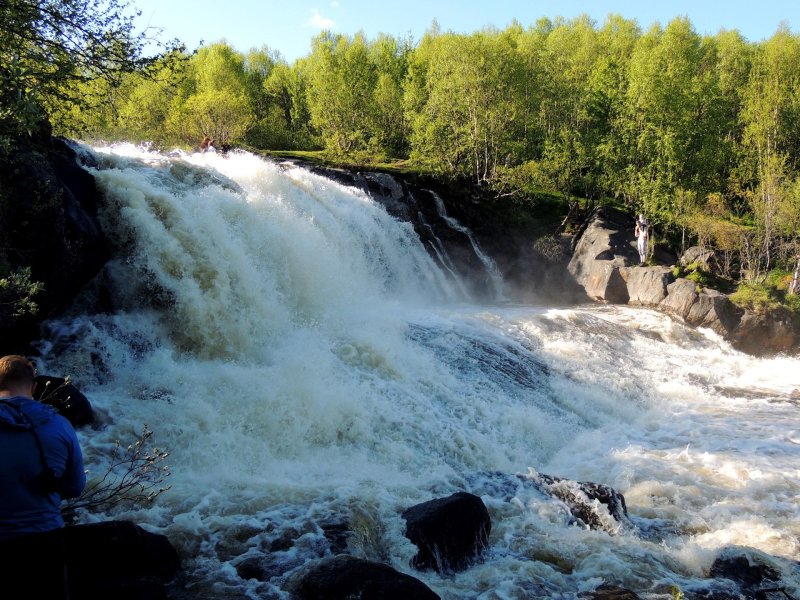 Водопад лавна мурманск