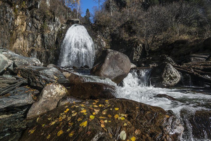 Водопад корбу алтай