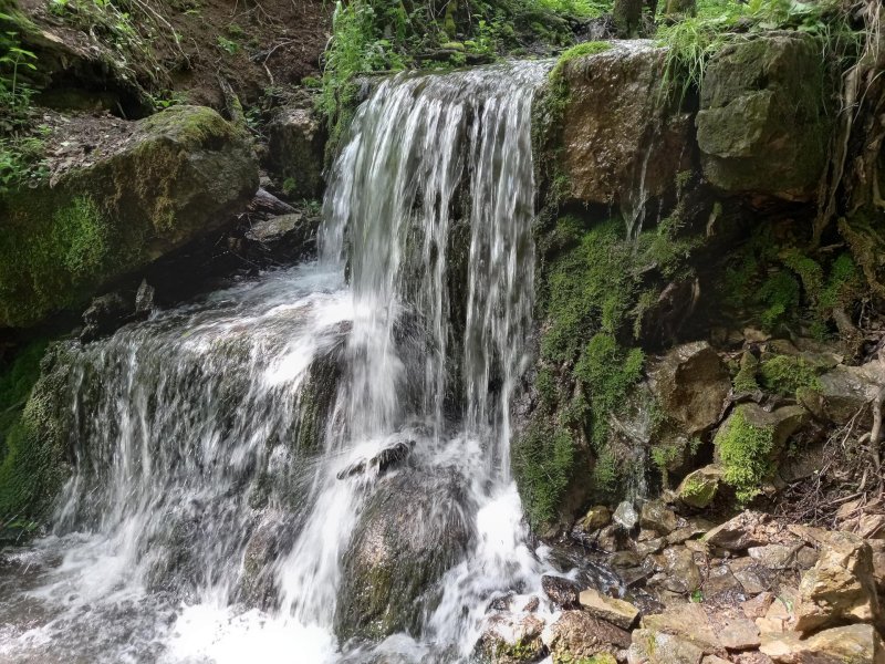 Волчий водопад актобе