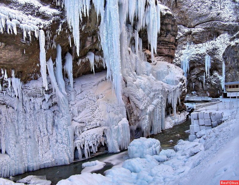 Чегемские водопады кабардино балкария зимой