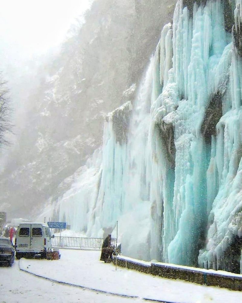 Чегемские водопады кабардино балкария зимой