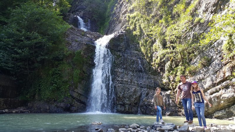 Змейковский водопад сочи