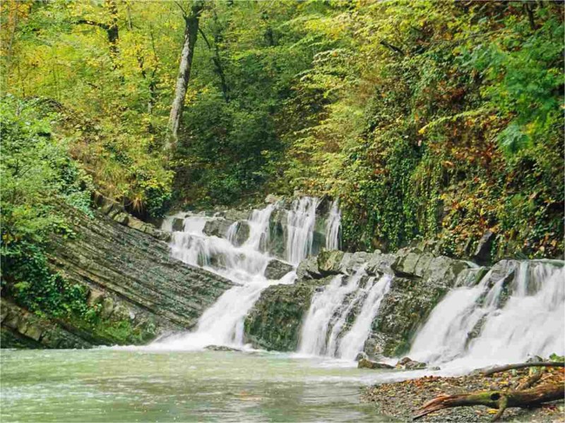 Змейковский водопад сочи