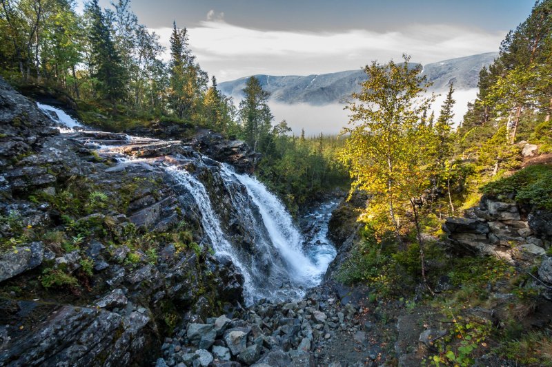 Водопад красивый хибины