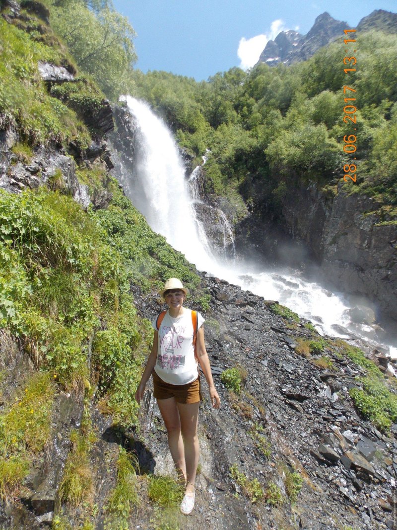 Чучхурский водопад домбай