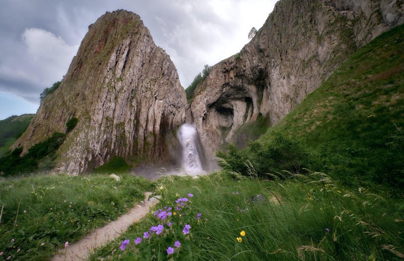 Водопад джилы су