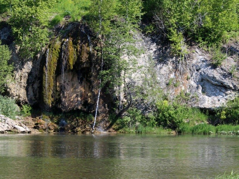 Ассинский зеркальный водопад