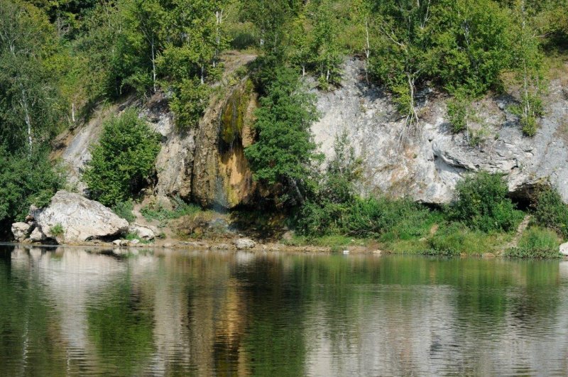 Ассинский зеркальный водопад