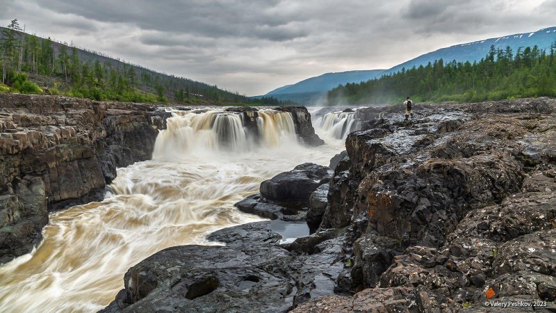 Водопады россии