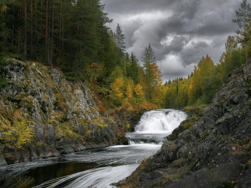 Водопад в карелии