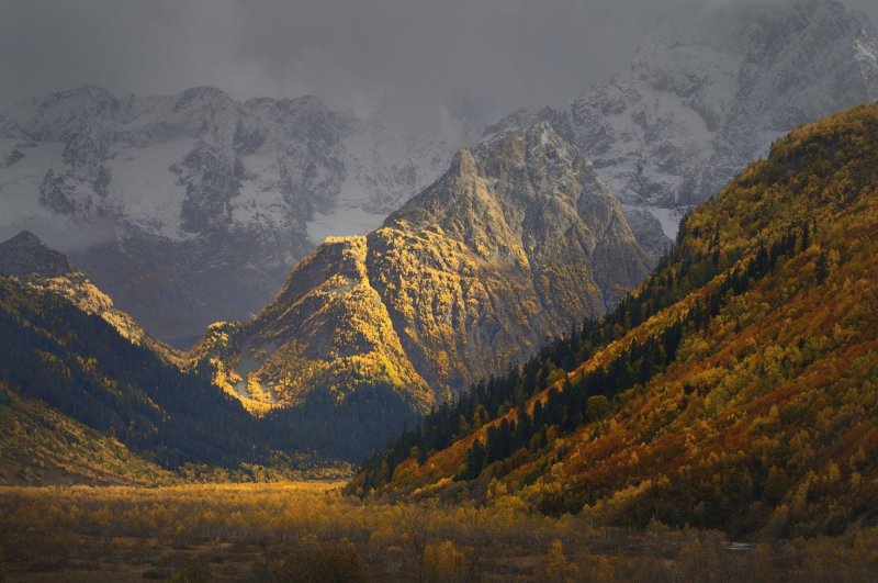 Осень в горах кавказа