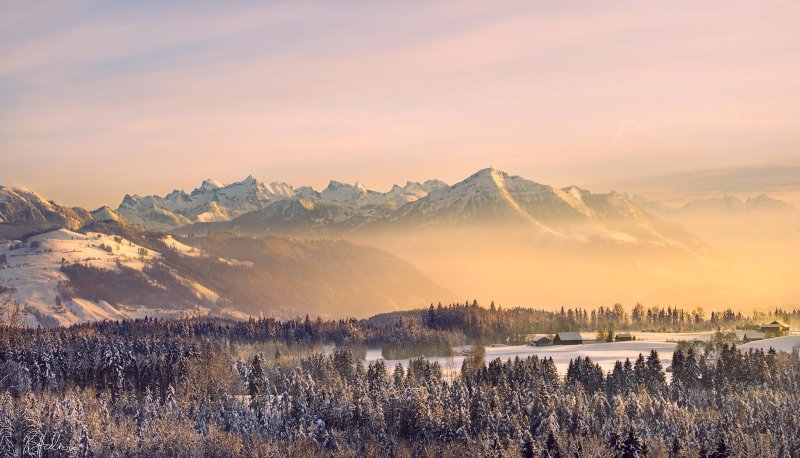 Зимние горы панорама