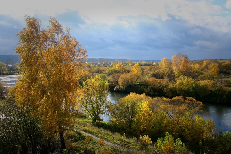 Николина гора река осень