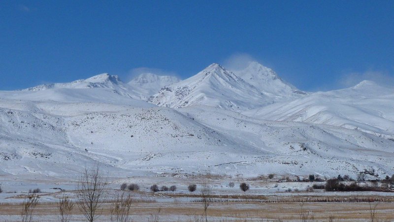 Гора алагяз армения