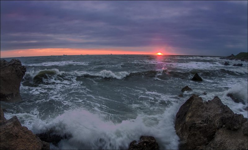 Рассвет на азовском море