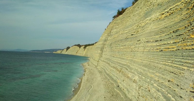 Геленджик море сосновка