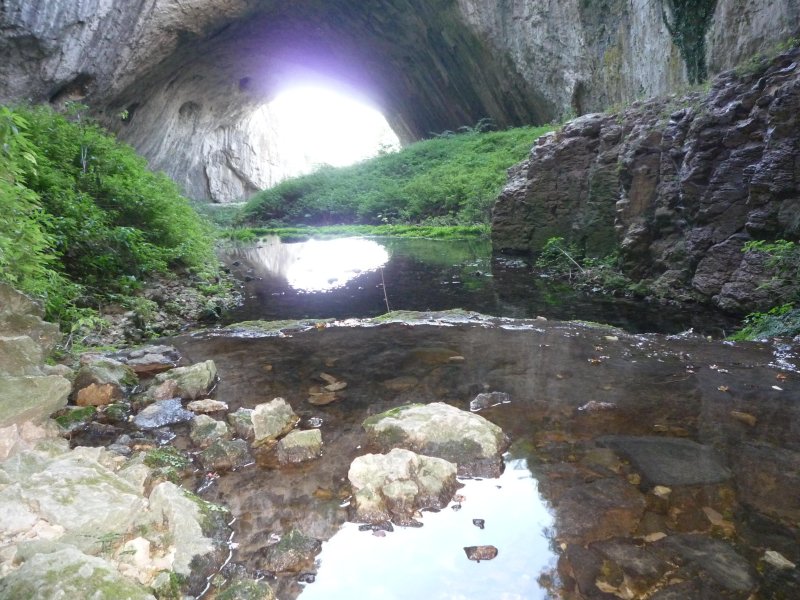 Пещера деветашка болгария