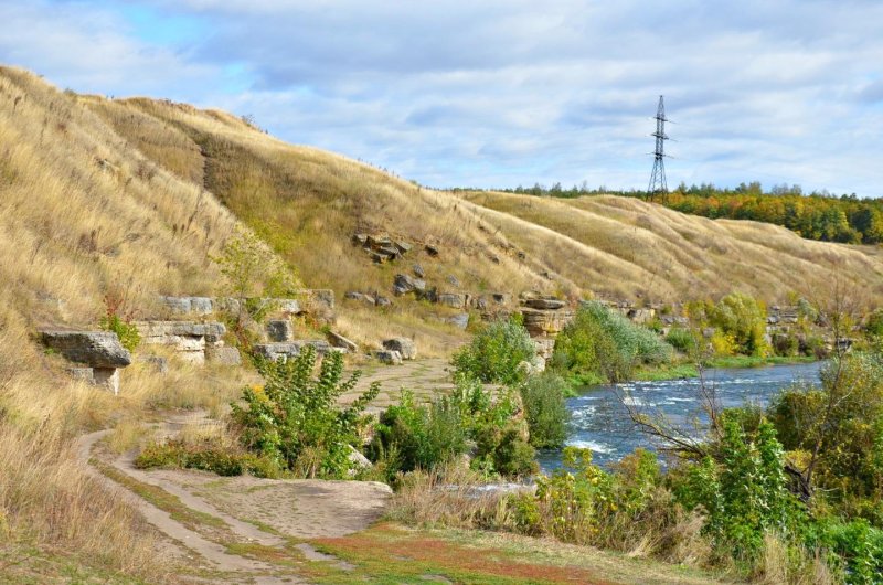 Кураповские скалы