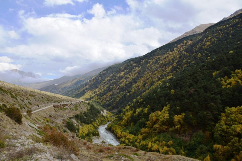 Аламединское ущелье