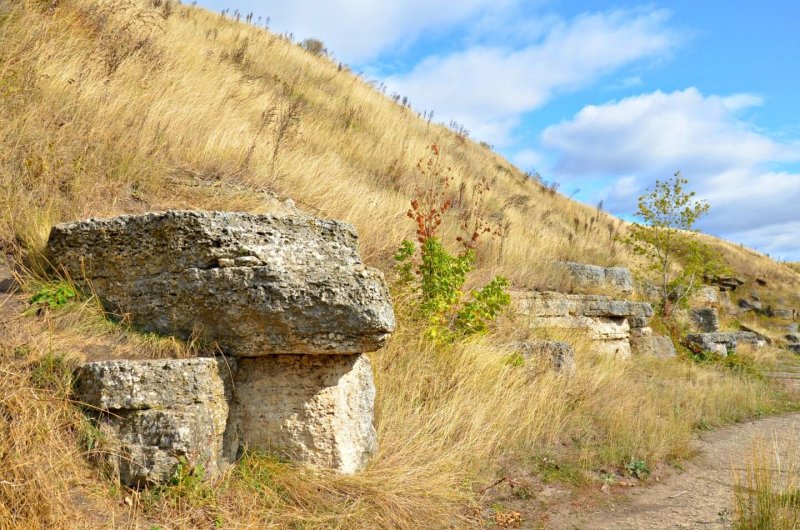 Кураповские скалы