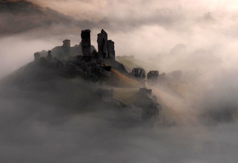 Corfe castle dorset