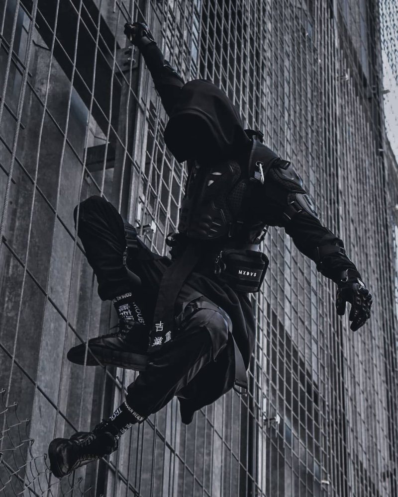 Techwear urban ninja