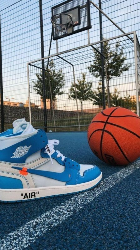 Кроссовки nike air jordan 1 retro high
