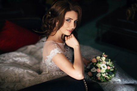 Красивая невеста