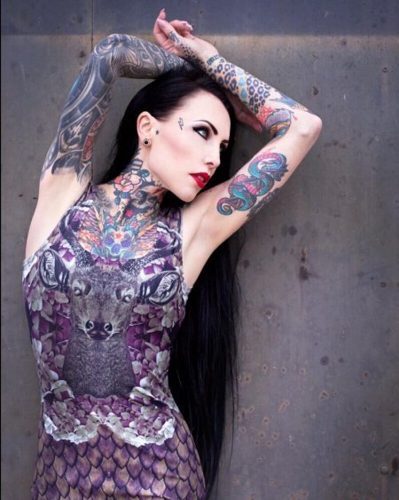 Тату модель makani terror