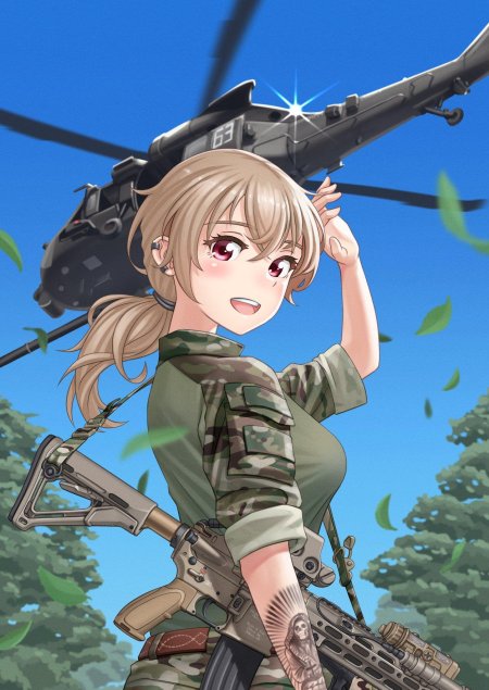 Аниме девушка военная