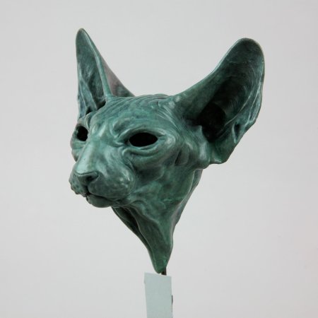 Кошка сфинкс скульптура