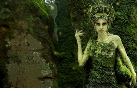 Дриада лесная нимфа
