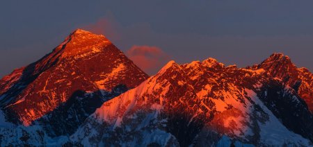 Гималаи эверест джомолунгма