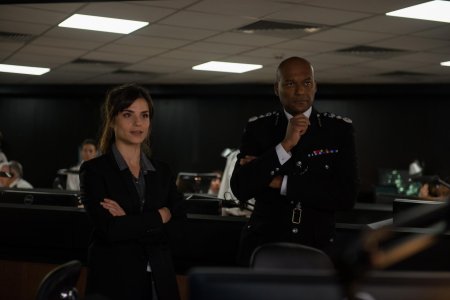 Падение лондона / london has fallen (2016)