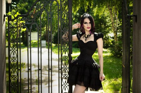 Milena grbovic gothic