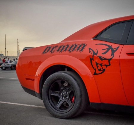 Dodge challenger srt demon винил