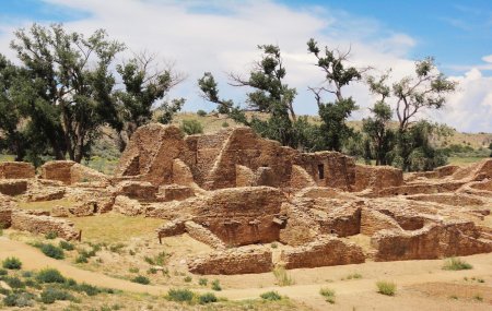 Aztec ruins national monument