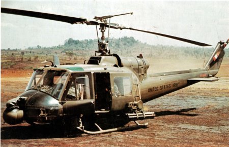 Bell uh 1 iroquois вьетнам