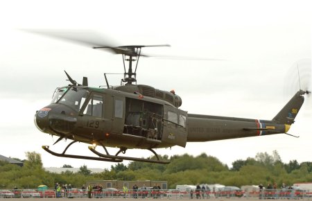 Вертолёт ирокез uh-1 во вьетнаме