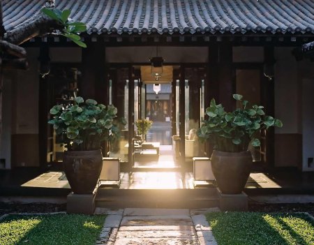 Chinese courtyard house